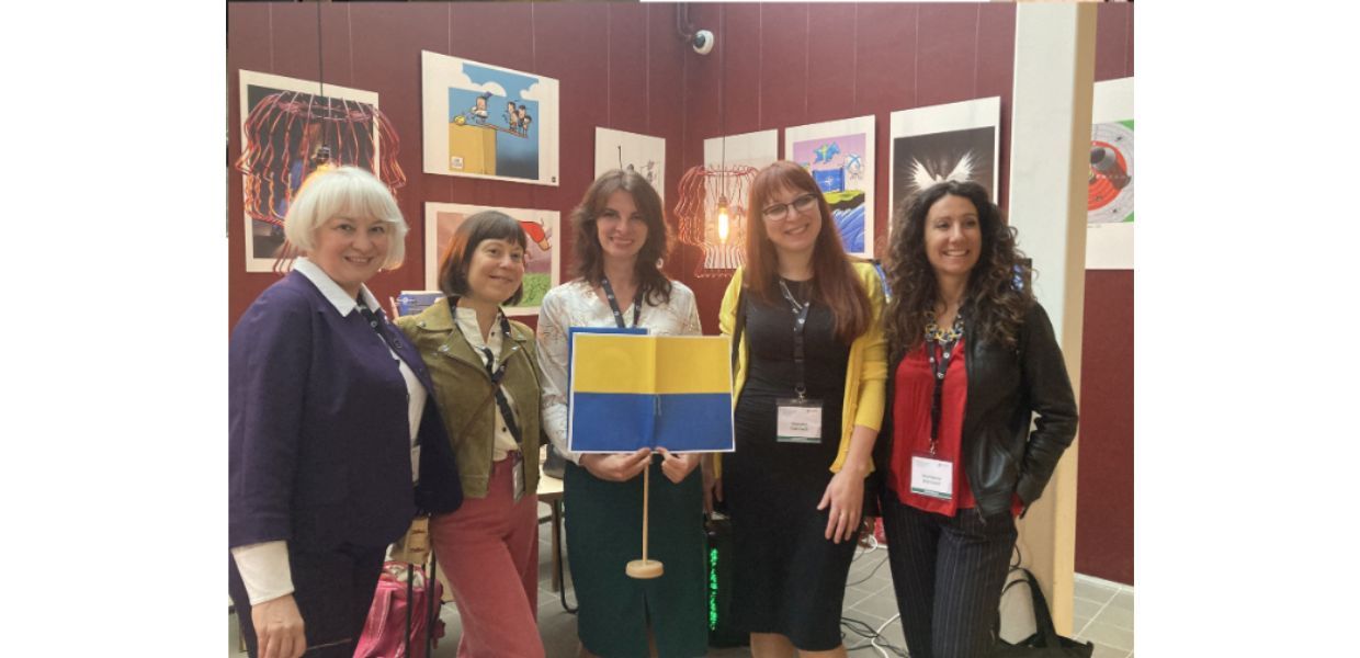 Supporting the digital cultural heritage of Ukraine Working Group and members of the ENA Members Board at the Ukraine heritage meeting point during EuropeanaTech 2023