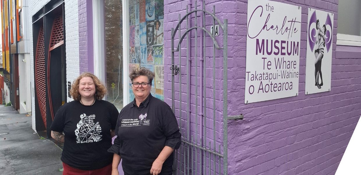 Sarah Buxton and Megan Bishop outside the Charlotte Museum