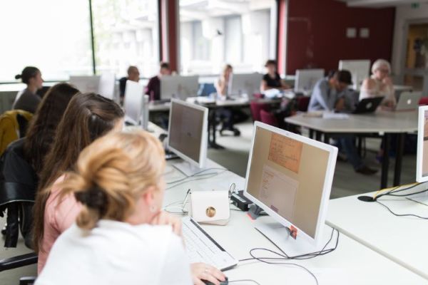 Seven ways to stay up to date with digital cultural heritage in 2025