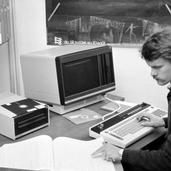 Search Europeana.eu in Spanish, Polish, Romanian and Hungarian 