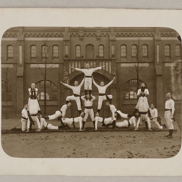 Early 20th century gymnastics